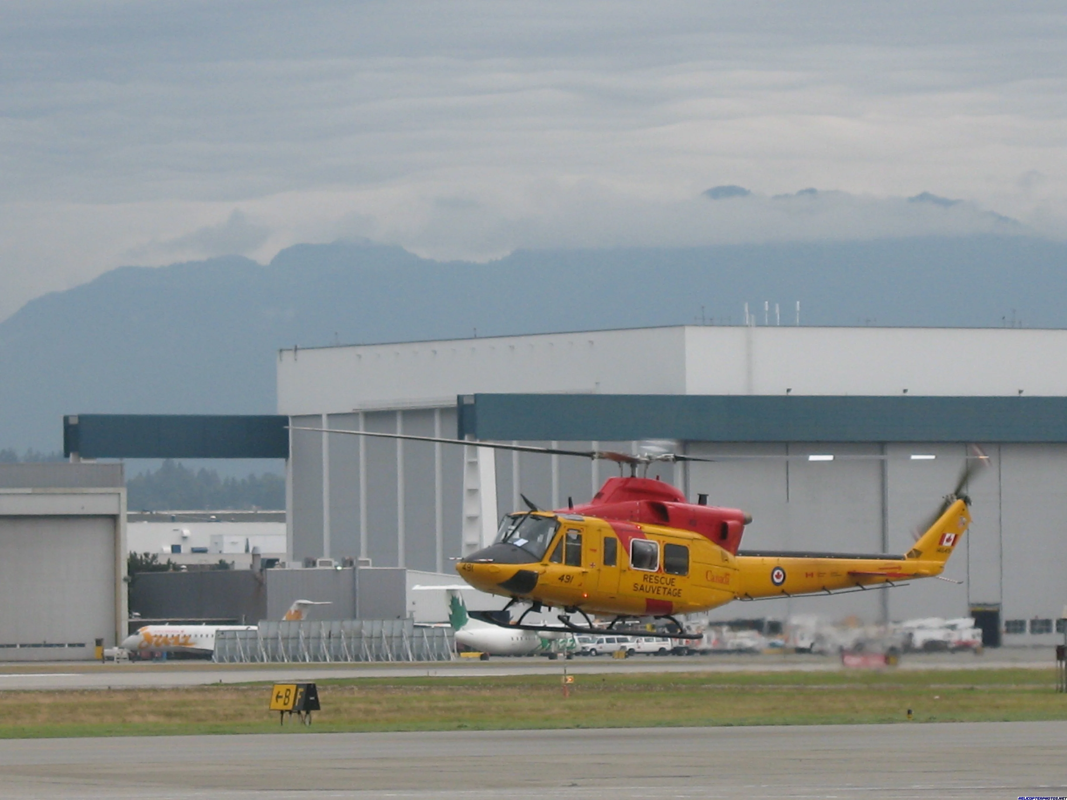 Bell 412 (18).webp