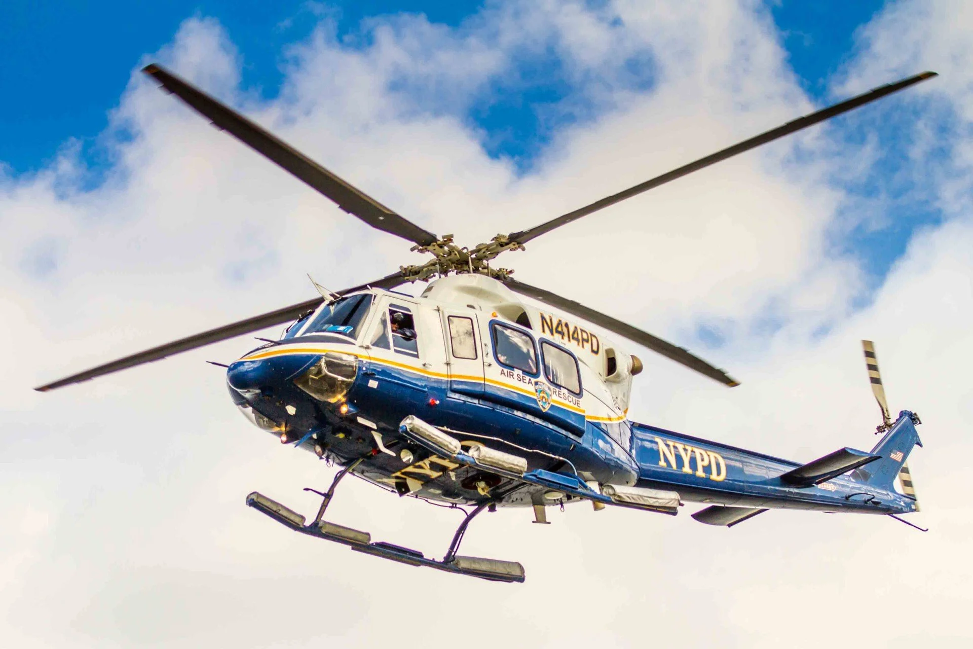 Bell 412 (35).webp