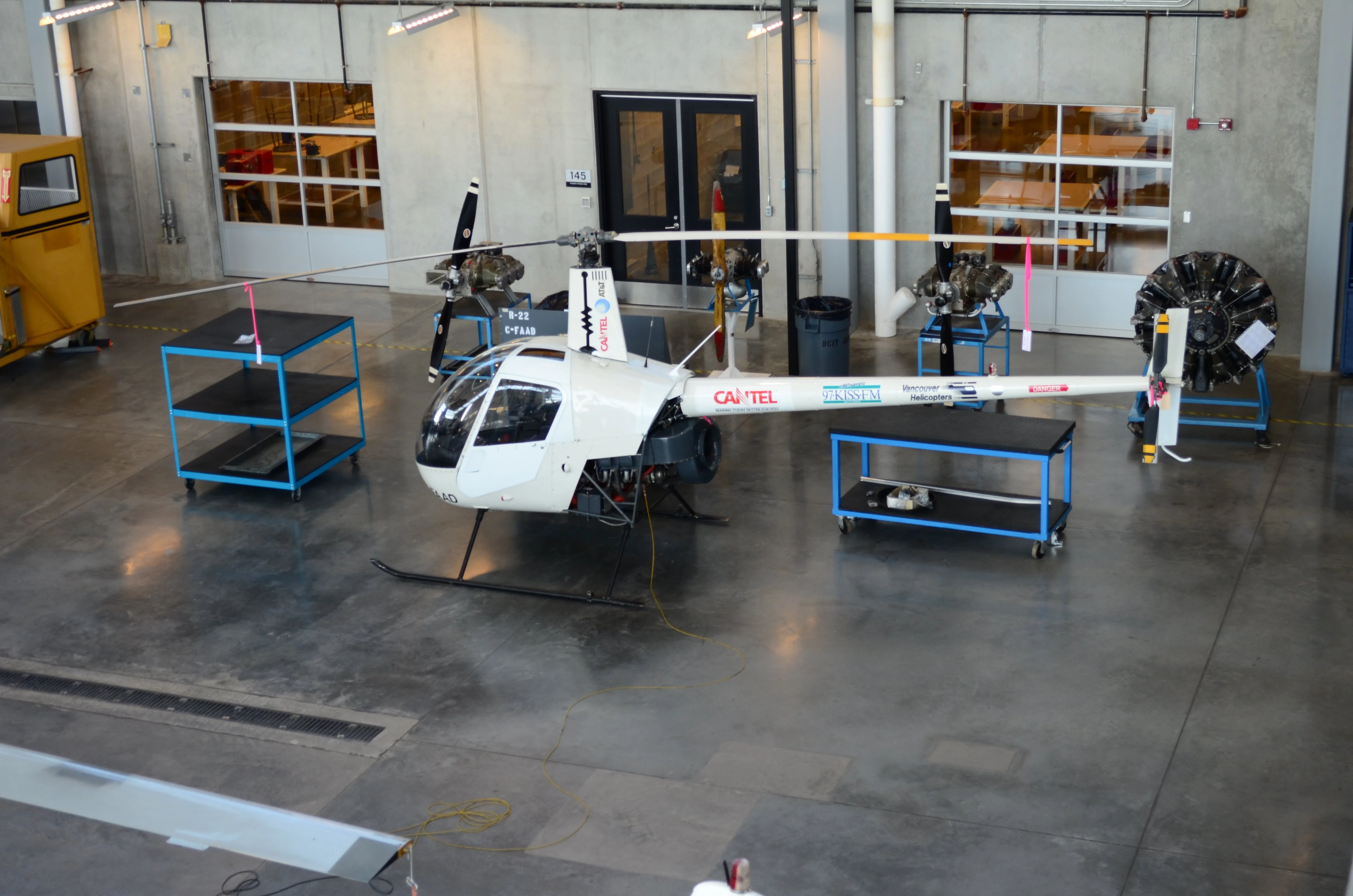 R22